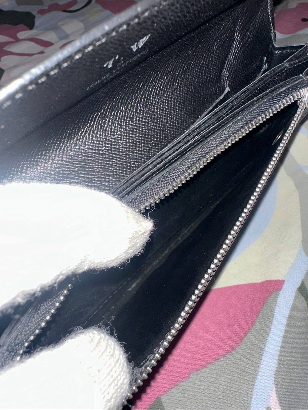 Louis Vuitton Dark Grey/ Almost Black Textured Taiga Leather Wallet - Picture 12 of 15